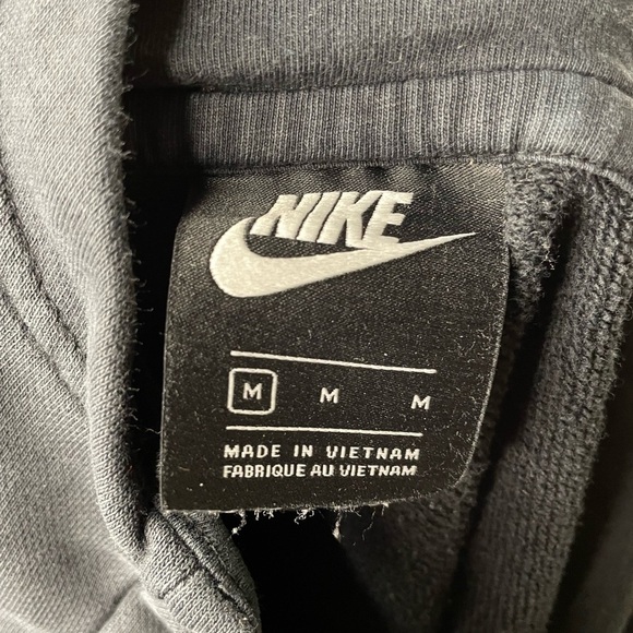 Black Nike Hoodie In Perfect Condition - Picture 4 of 4
